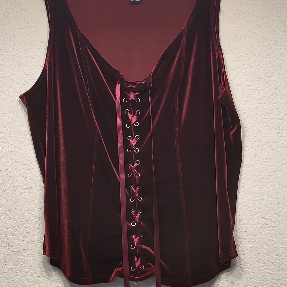 Red velvet 18/20 size lace front top